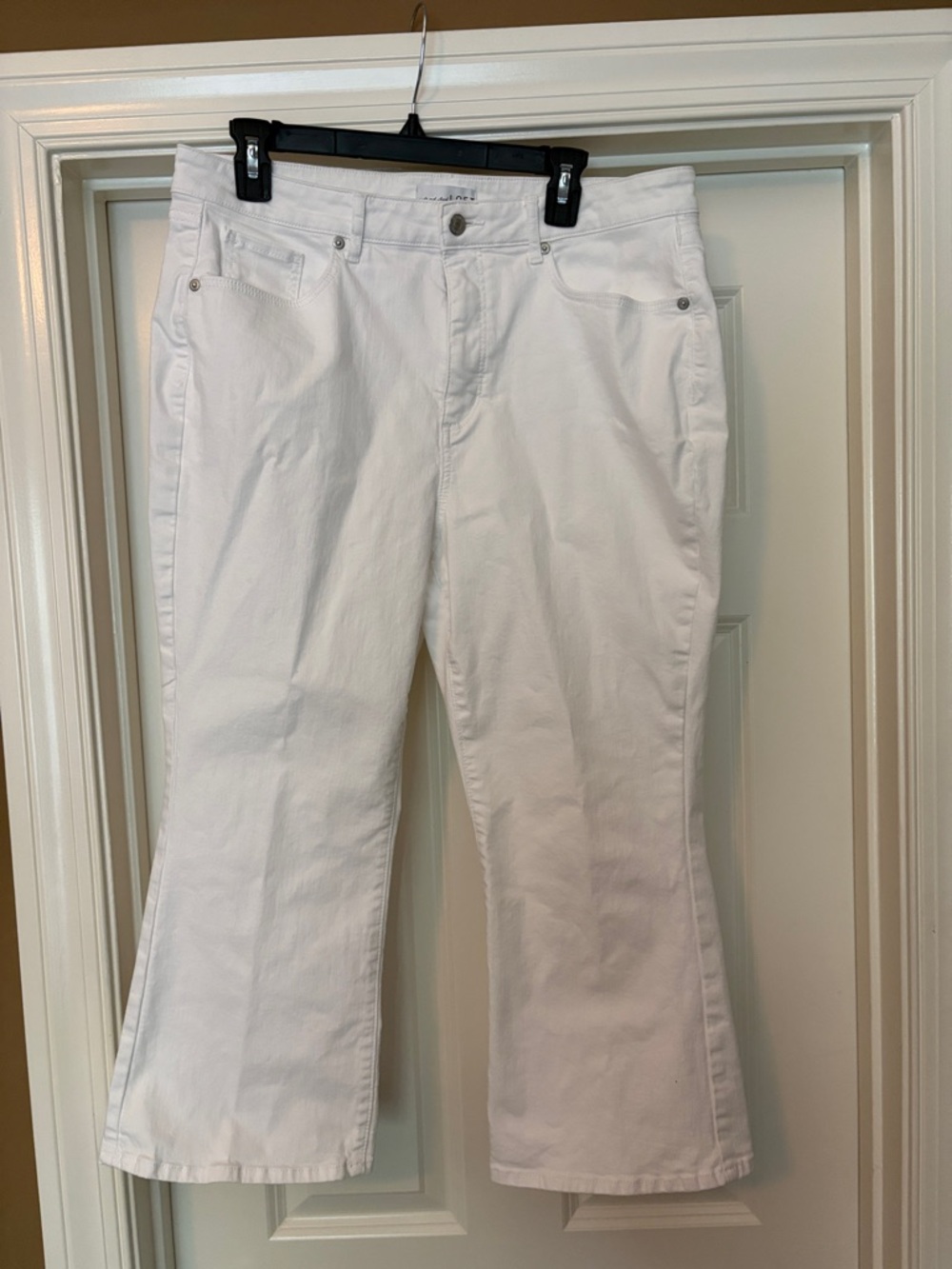 LOFT White Denim Kick Crop Pants